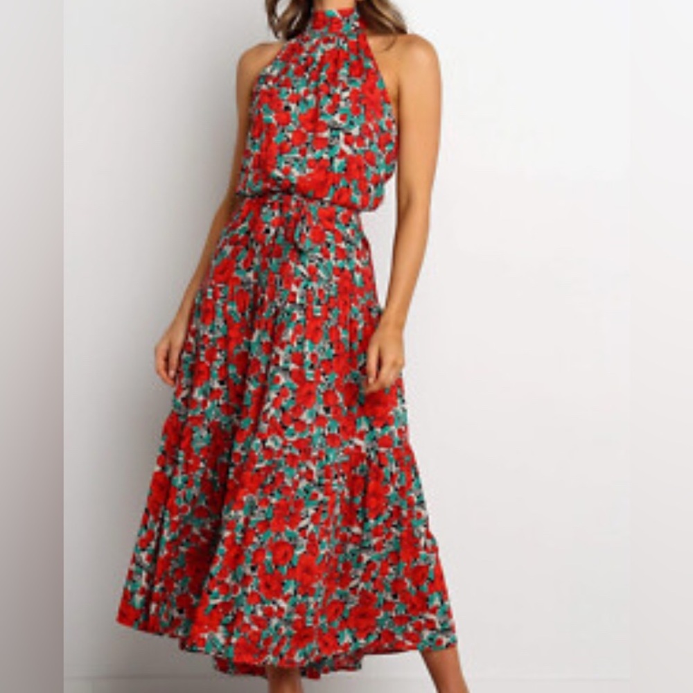 Elegant Floral Maxi Dress - Red and Green